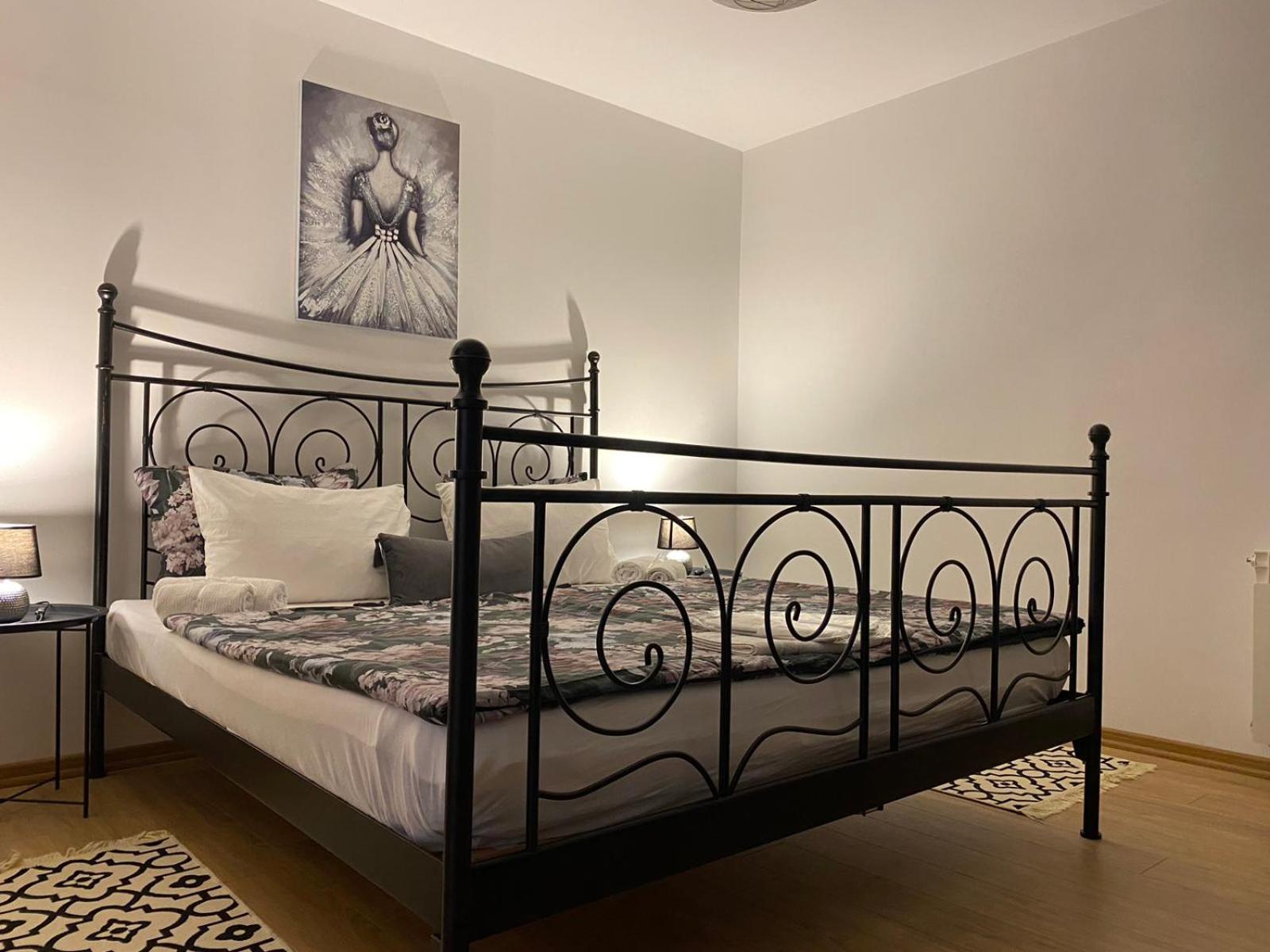Route 68 Apartment *